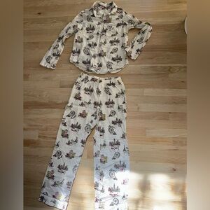 Victoria's Secret Travel Pajama Set. NYC, Paris, London.